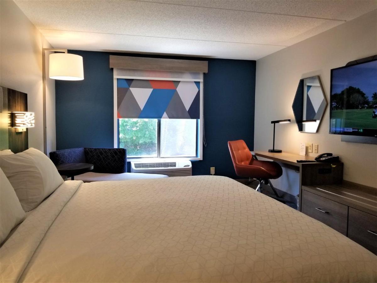 Holiday Inn Express Apex - Raleigh By Ihg Exterior foto